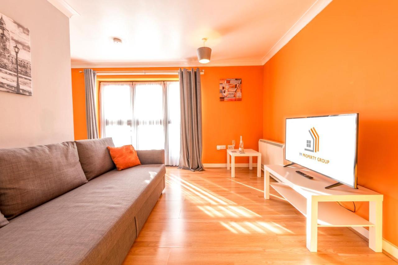 Prime Location - Modern City Apartment! Bristol Exterior foto
